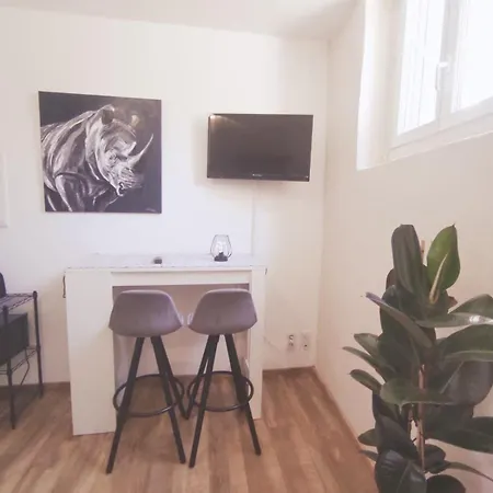 Apartment Studio, Coeurdesouillac Tidordognehomes Souillac